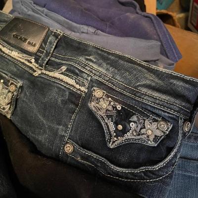 Nice ladies blue jeans 