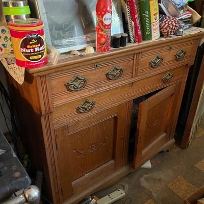 Buffet / Server