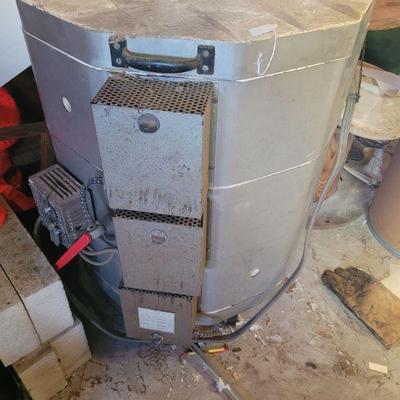 Kiln, and it works. needs 220 power