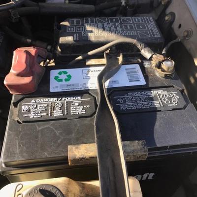 $9,000 Toyota Tacoma 2002
92K miles
