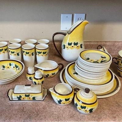hand painted "Brown Eyed Susan" Vernonware -Servise for 6