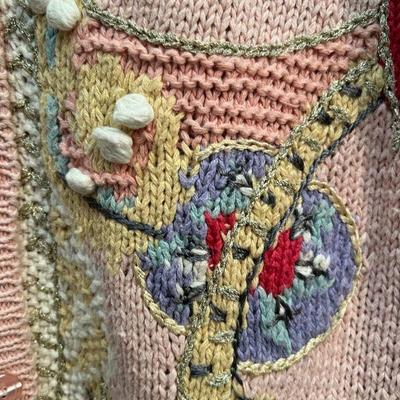 Funky vintage sweater detail. We love this!
