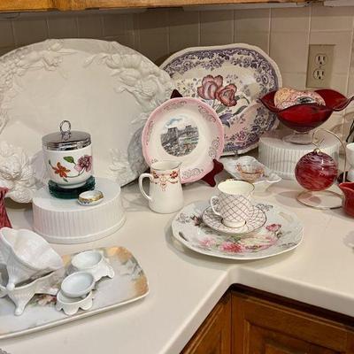 Kitchen porcelains