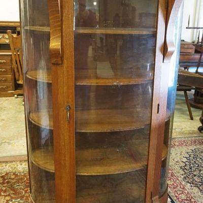 1076	OAK CHINA CLOSET GETTYSBURG FUNRITURE CO, APPROXIMATELY 40 IN X 17 IN X 65 IN HIGH
