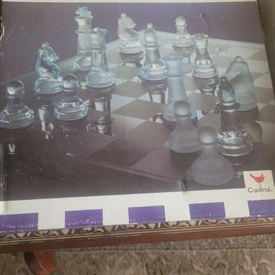 Glass chess set