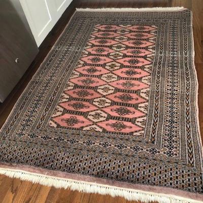 Bokara 5' x 7' Unique color