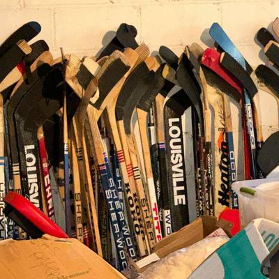 PRO-PLAYER SIGNED HOCKEY STICKS,