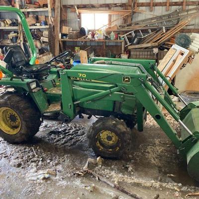 John Deere 755