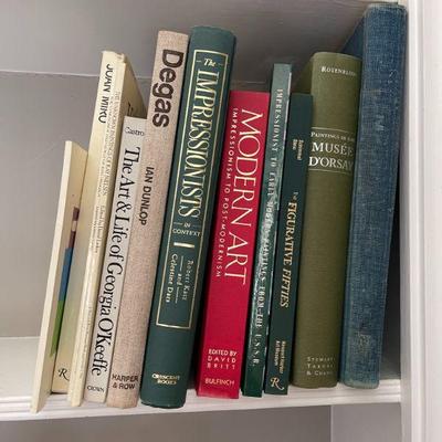 Lot 034-B: Contemporary Art Book Collection

Features: A dozen hardcover and softcover books spanning contemporary Western art, design...