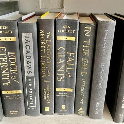 Lot 030-B: Hardcover and Softcover Book Library

Includes: 
â€¢	A variety of hardcover/softcover books (see photos for details)
â€¢...