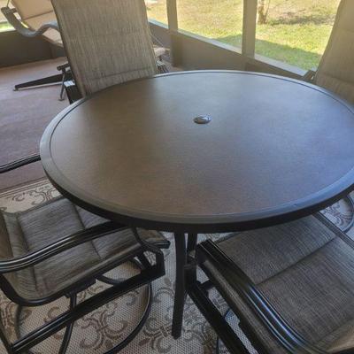 Lanai table and four chairs