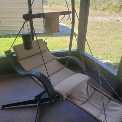 Lanai swing