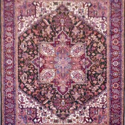 Pakistani Hand-Knotted Rug 8'8" x 11'4"
$2948...