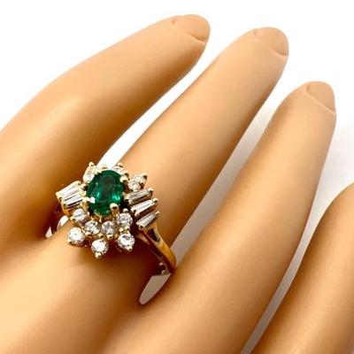 #28 â€¢ Vintage Emerald & Diamond Ring in 14K Gold - Size 8.25
