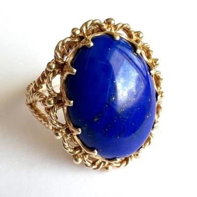 #26 â€¢ Vintage Large 14k Gold Lapis Lazuli Cabochon Ring Size 7

