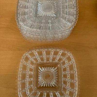 Imperial beaded block plates