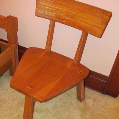 Rare Ranch Oak 3 legged kid's chair