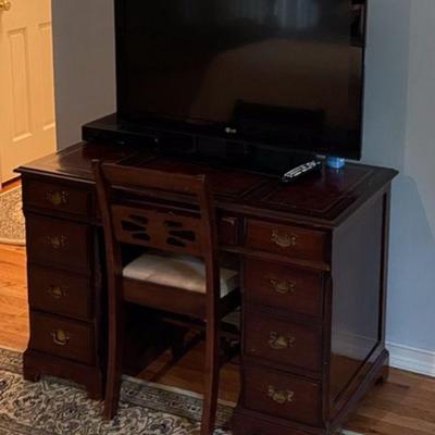 Mahogany Desk And Chair