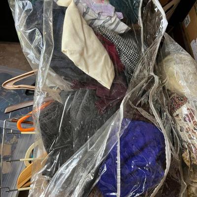So. Many. Vintage. Clothes...