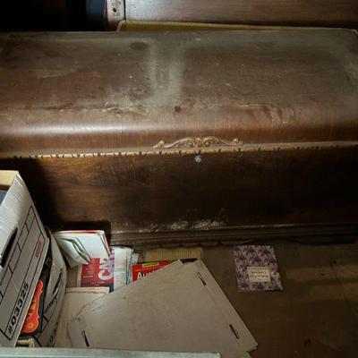 Lane Vintage Cedar Chest $200