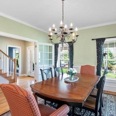Madison Furniture Barn/Canadel Rectangular/Boat Shape Dining Table  with double pedestal and 2 leaves.  This elegant traditional-style...
