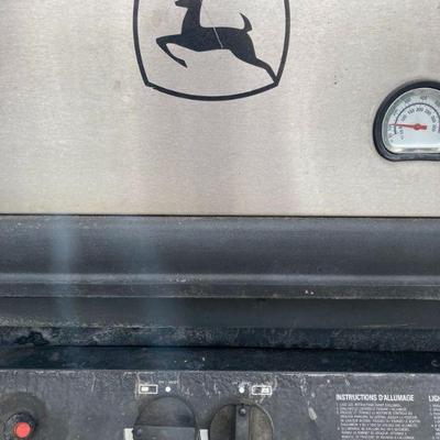 John Deere gas grill