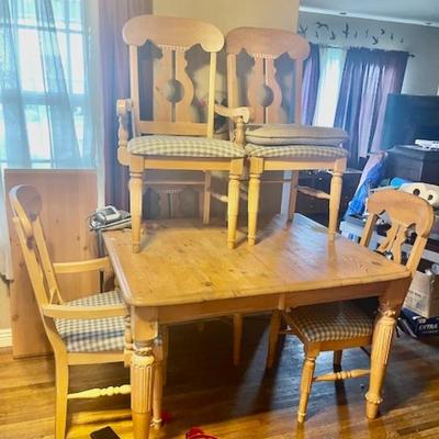 Estate sale photo