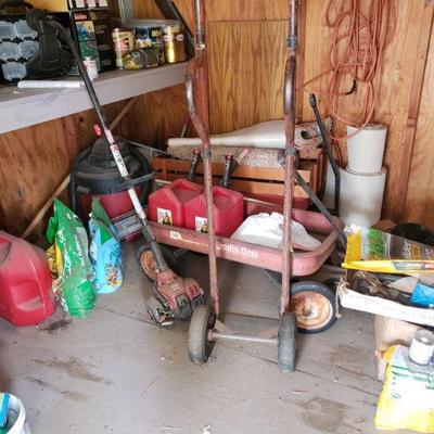 Radio flyer wagon