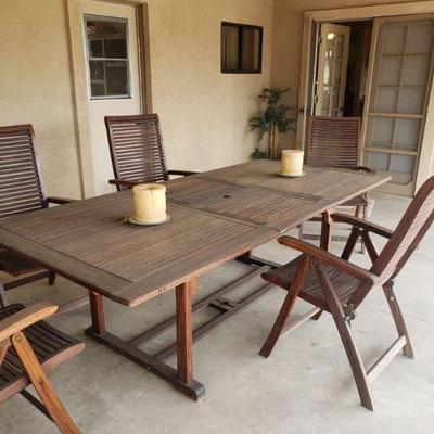 Teak patio set