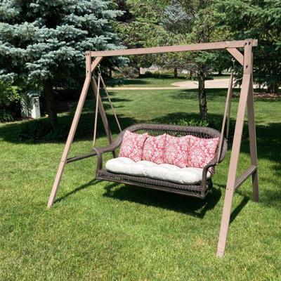 yard swing