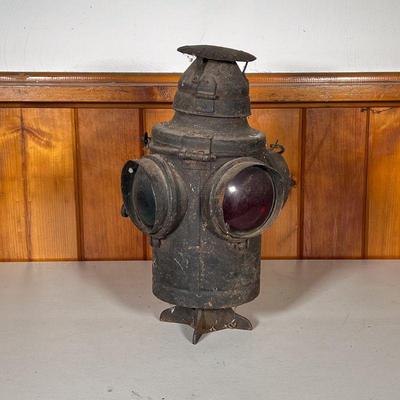 HANDLAN RAILROAD SWITCH LANTERN | â€œHandlan St. Louis U S Aâ€ on top of lantern. Has two Red Lenses and two Blue Lenses, the Kerosene...