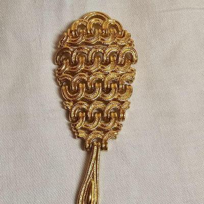 https://www.auctionninja.com/stress-free-estate-services-llc/sales/details/giant-nh-coast-estate-gold-silver-and-costume-jewelry-auction-...