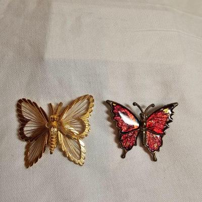 https://www.auctionninja.com/stress-free-estate-services-llc/sales/details/giant-nh-coast-estate-gold-silver-and-costume-jewelry-auction-...