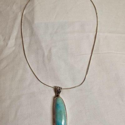 https://www.auctionninja.com/stress-free-estate-services-llc/sales/details/giant-nh-coast-estate-gold-silver-and-costume-jewelry-auction-...
