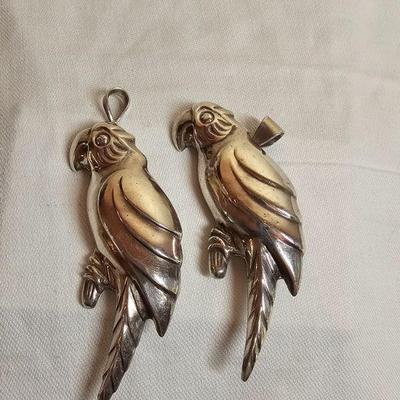 https://www.auctionninja.com/stress-free-estate-services-llc/sales/details/giant-nh-coast-estate-gold-silver-and-costume-jewelry-auction-...