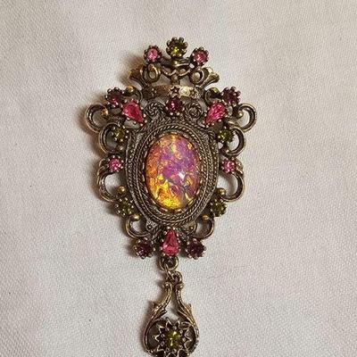 https://www.auctionninja.com/stress-free-estate-services-llc/sales/details/giant-nh-coast-estate-gold-silver-and-costume-jewelry-auction-...
