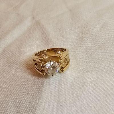 https://www.auctionninja.com/stress-free-estate-services-llc/sales/details/giant-nh-coast-estate-gold-silver-and-costume-jewelry-auction-...