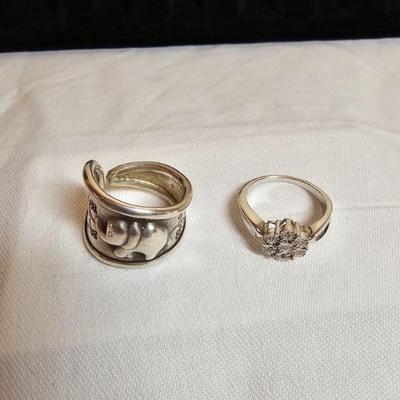 https://www.auctionninja.com/stress-free-estate-services-llc/sales/details/giant-nh-coast-estate-gold-silver-and-costume-jewelry-auction-...