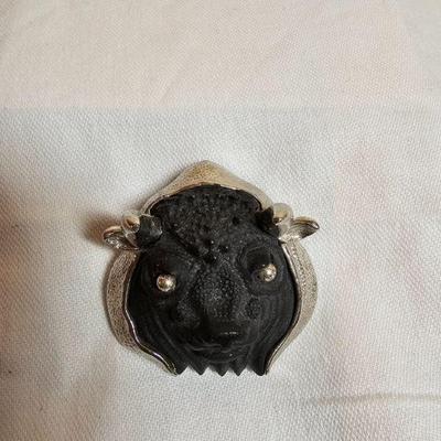 https://www.auctionninja.com/stress-free-estate-services-llc/sales/details/giant-nh-coast-estate-gold-silver-and-costume-jewelry-auction-...
