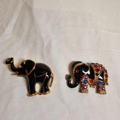 https://www.auctionninja.com/stress-free-estate-services-llc/sales/details/giant-nh-coast-estate-gold-silver-and-costume-jewelry-auction-...