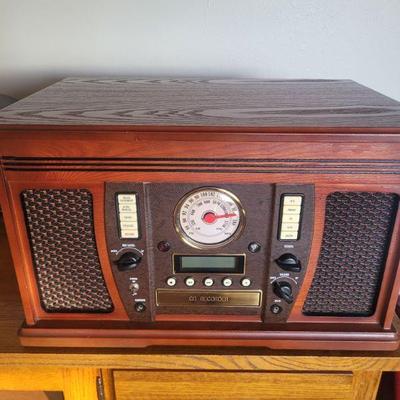 Vintage replica stereo