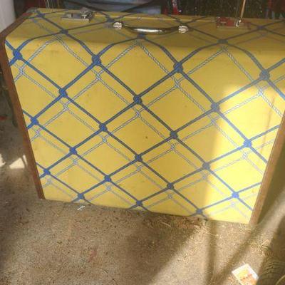 Brooks Brothers prop suitcase there are two