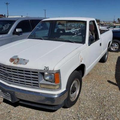 #950 â€¢ 1992 GMC Sierra
