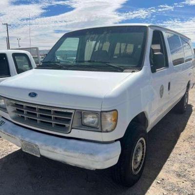 #380 â€¢ 1993 Ford E-350
