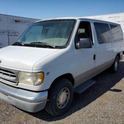 #350 â€¢ 2001 Ford Econoline
