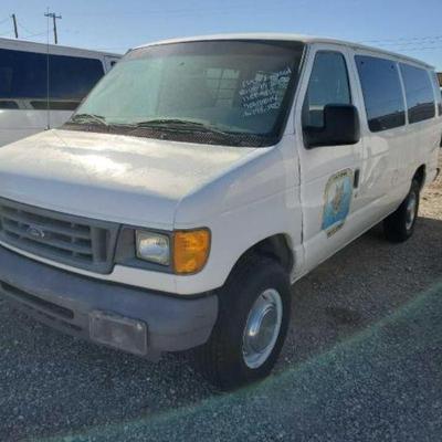 #960 â€¢ 2004 Ford Econoline
