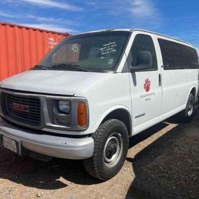 #360 â€¢ 2002 GMC Savana
