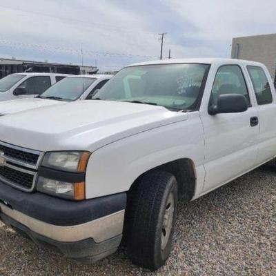 #900 â€¢ 2007 Chevy Silverado
