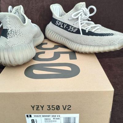 Yeezy shoes 
