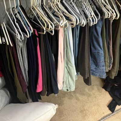 Medium to Large Womens Clothing